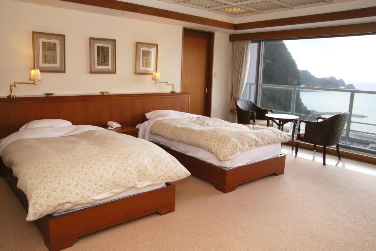 Nishiizu Crystal View Hotel Eksteriør billede